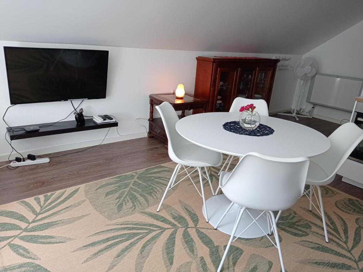 Family Room In Modern House Eide  Екстериор снимка