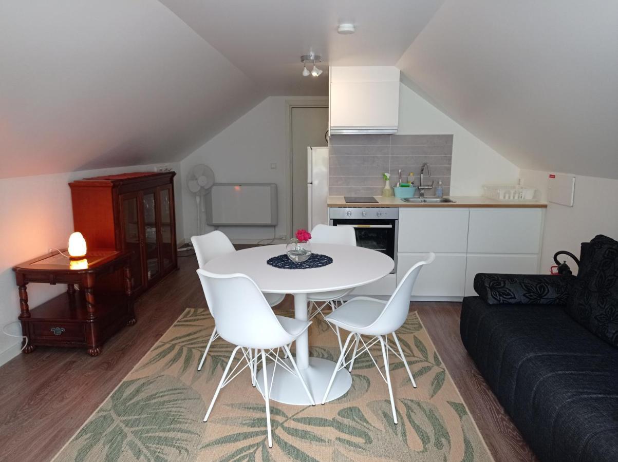 Family Room In Modern House Eide  Екстериор снимка